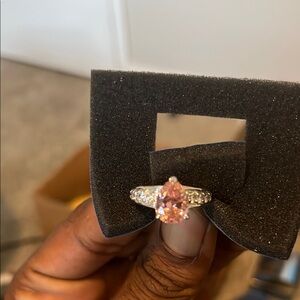 Elegant Pink Stone Silver Ring